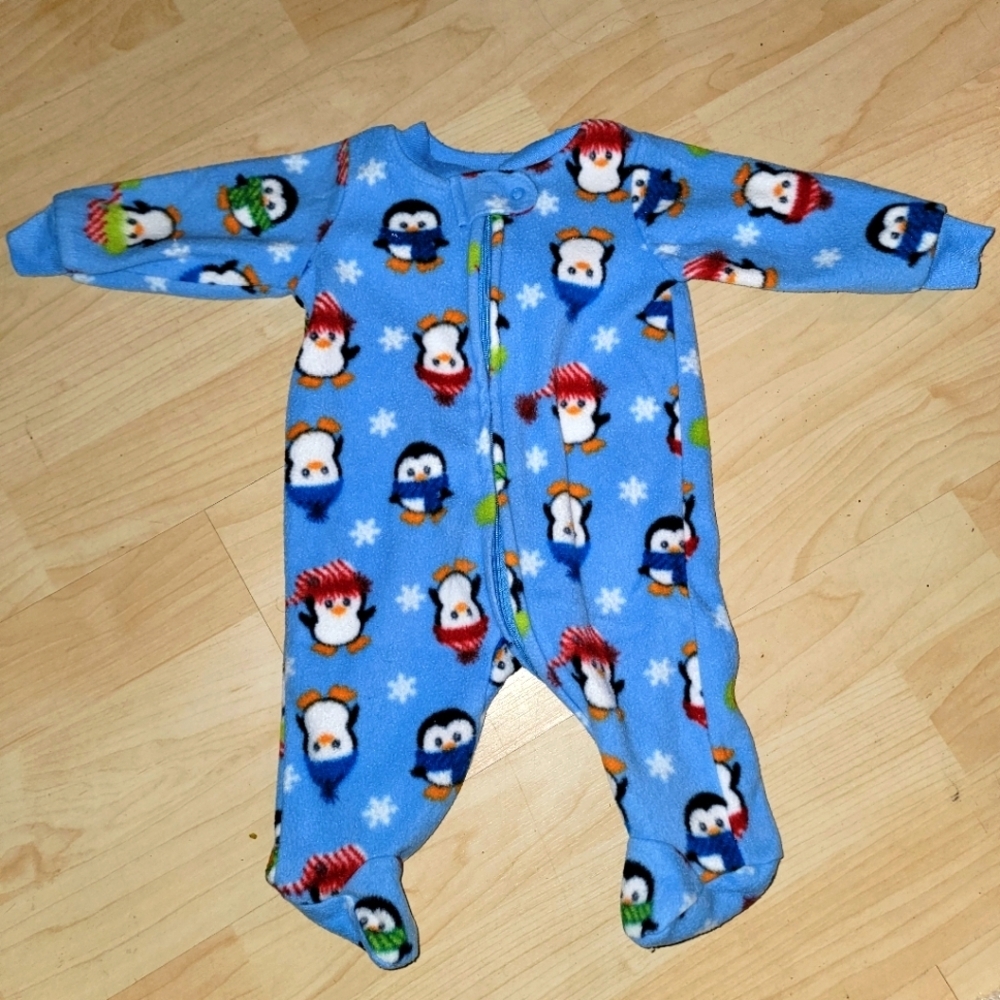 Babys R Us Sweet Blue Penguin Print Kids Footed Pajamas Newborn Cozy Fleece